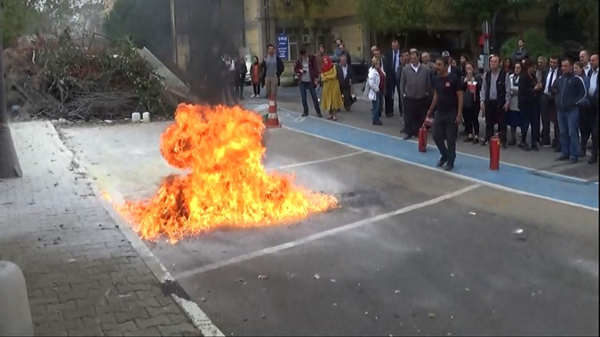 Üniversitemizin Personeline Yangın Güvenliği Eğitimi Verildi