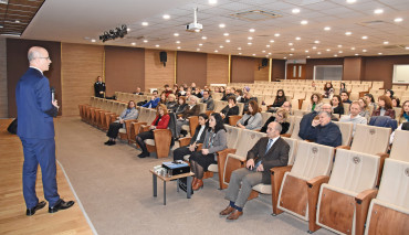 Eczacılık Fakültesi 2019-2020 Akademik Kurul Toplantısı Düzenlendi